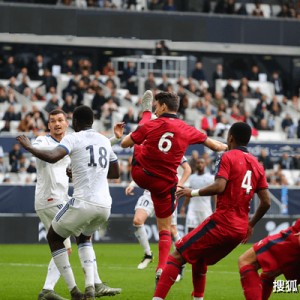  雷恩主场遭遇蒙彼利埃顽强逼平错失登顶良机