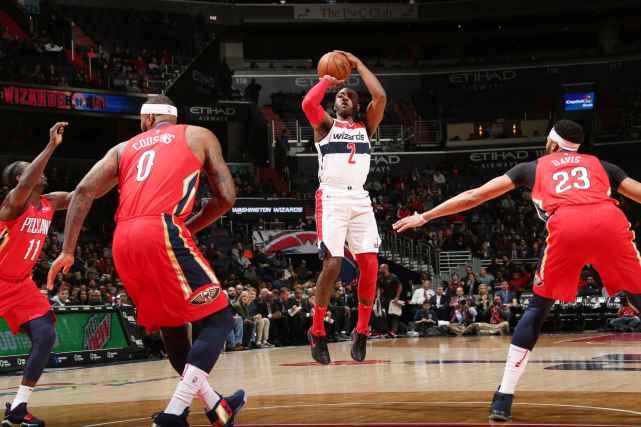  森林狼双塔合砍六十分做胜鹈鹕  